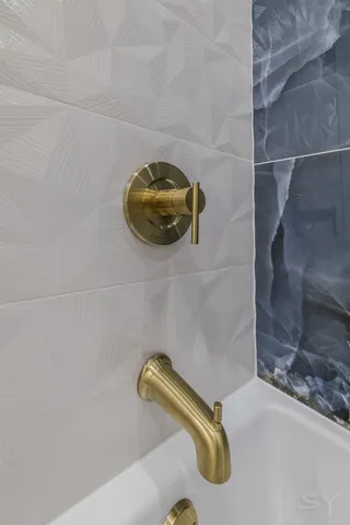 $2,600 | 2949 West 25th Place, Unit 3, Chicago, IL 60623