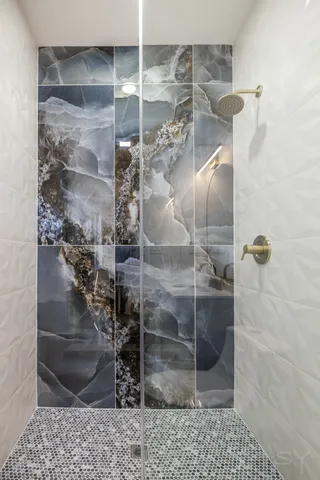 $2,600 | 2949 West 25th Place, Unit 3, Chicago, IL 60623