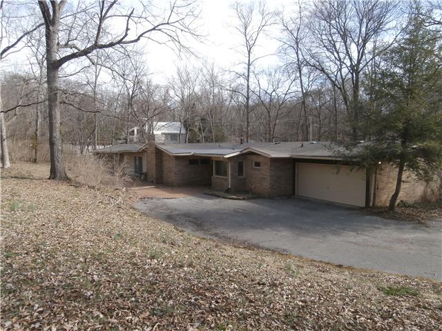 6010 Dunham Springs Road Nashville, TN 37205 - Photo 2 of 20 Gallery Image 2