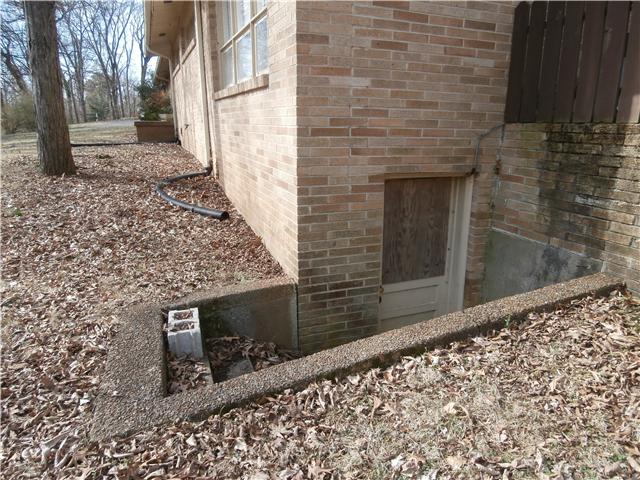6010 Dunham Springs Road Nashville, TN 37205 - Photo 4 of 20 Gallery Image 4