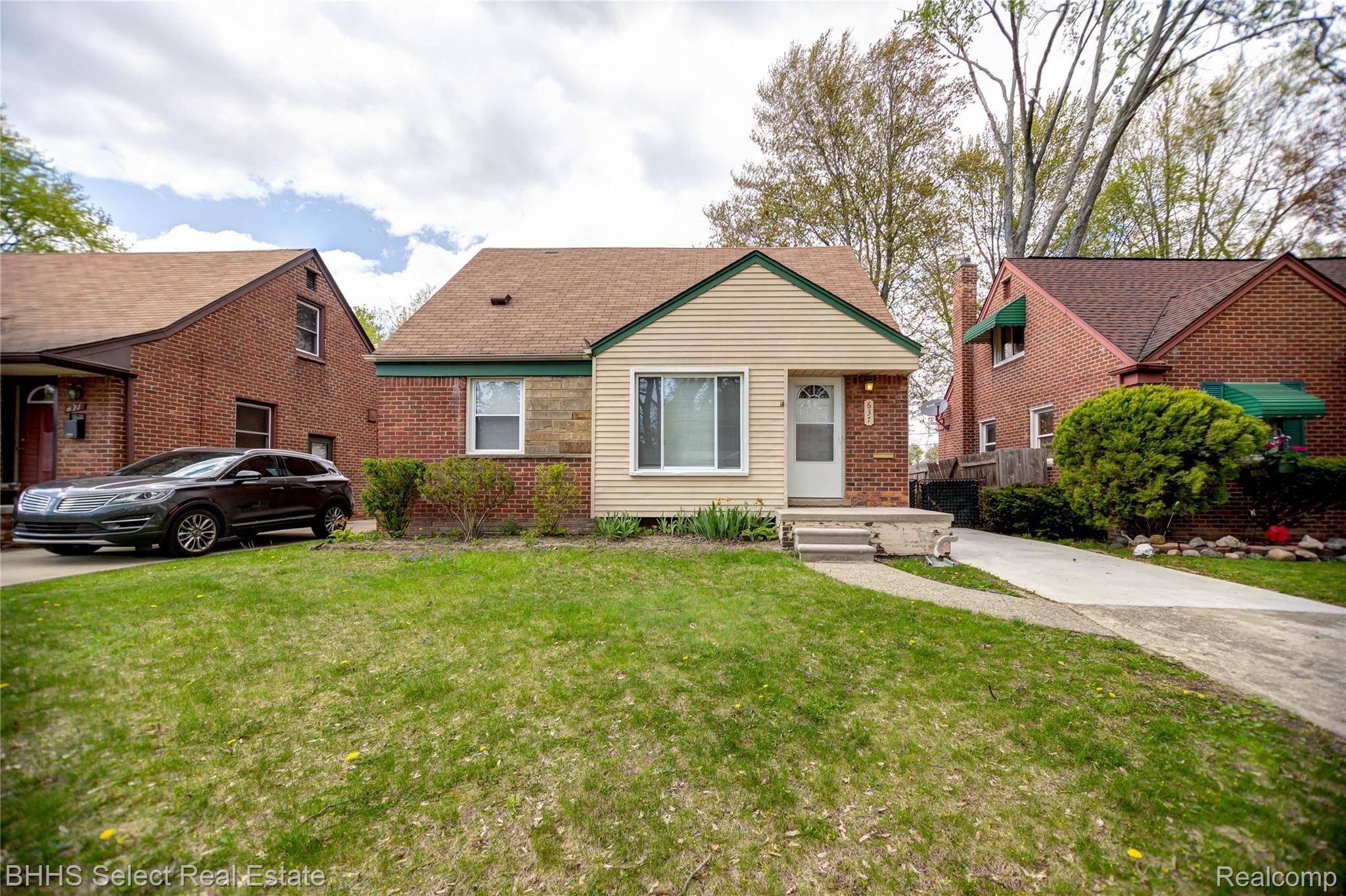 637 Patterson Court Inkster, MI 48141 - Photo 42 of 42 637 Patterson-46.jpg
