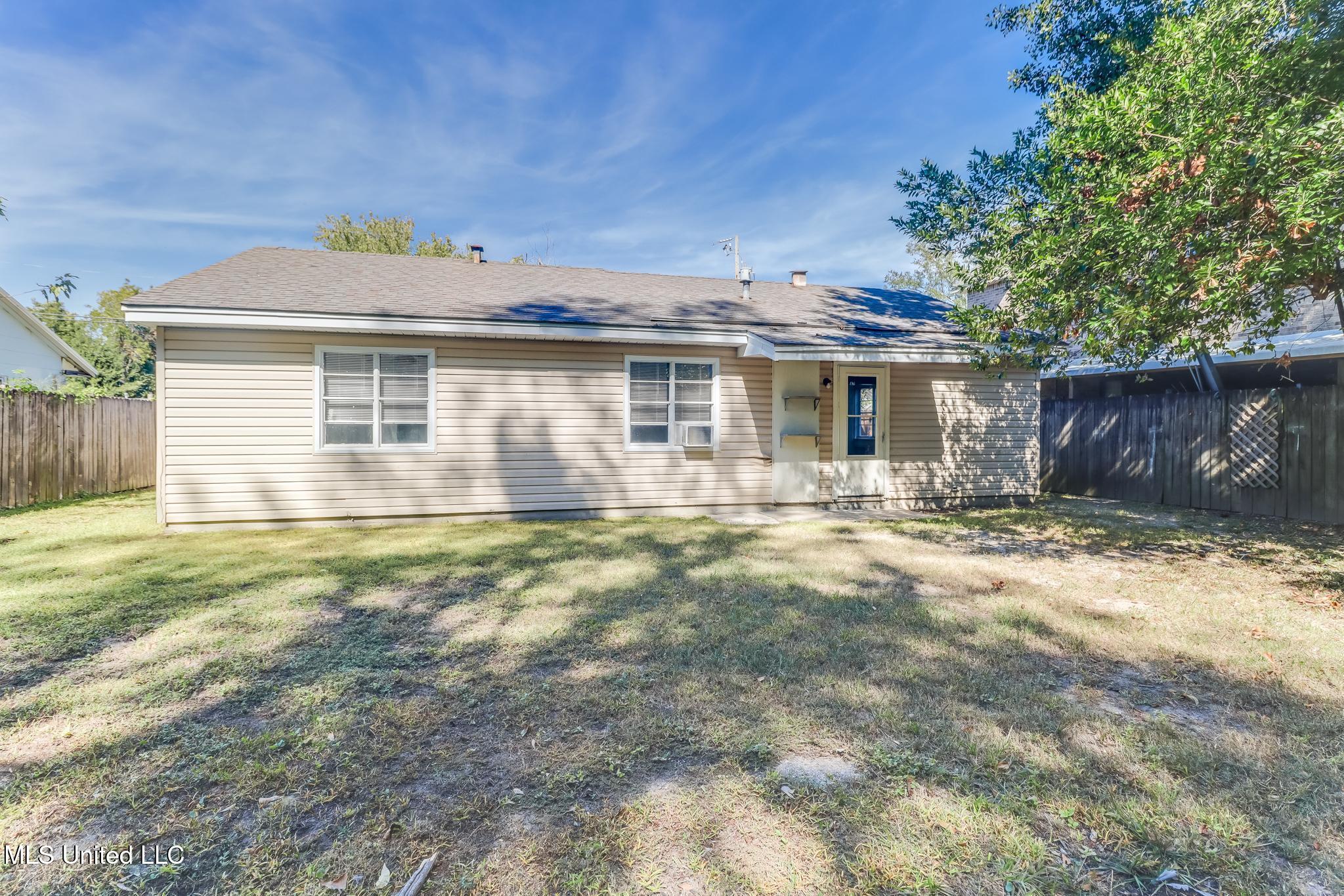 1775 Vaughn Street Biloxi, MS 39531 - Photo 13 of 15 IMG_0230