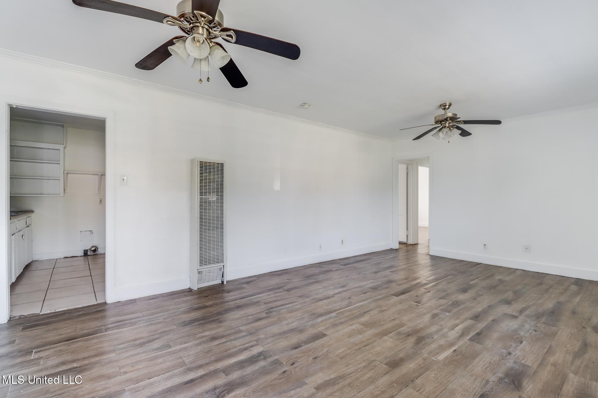 1775 Vaughn Street Biloxi, MS 39531 - Photo 3 of 15 IMG_0197