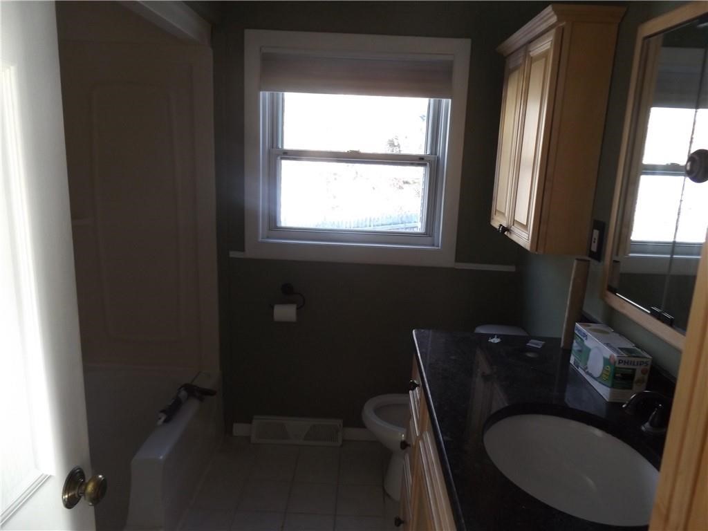 1 Hopkins Court Coventry, RI 02816 - Photo 6 of 11