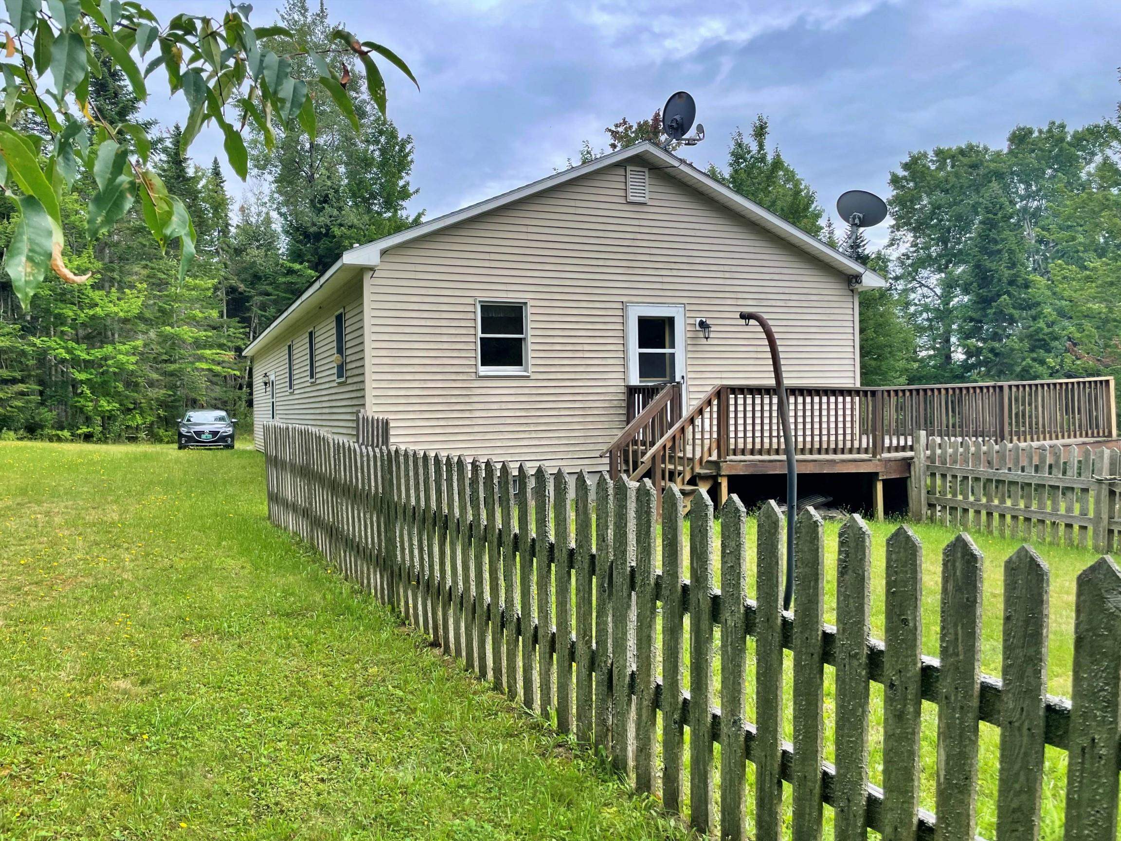 251 Cottage Road Averill, VT 05903 - Photo 3 of 29