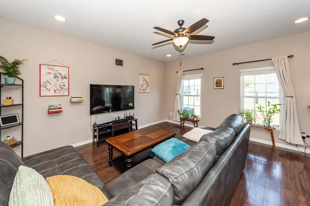 $389,900 | 300 Trumpet Tree Drive, Goose Creek, SC 29445