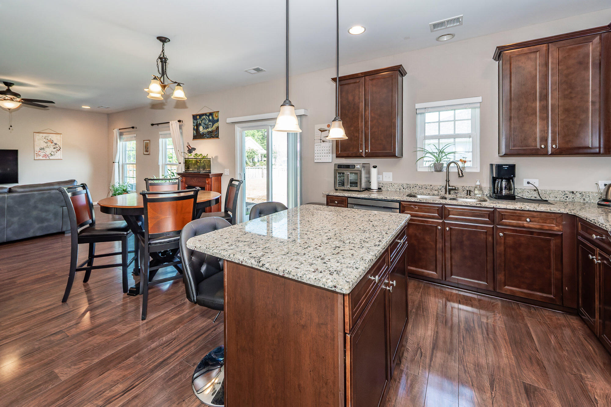 300 Trumpet Tree Drive Goose Creek, SC 29445 - Photo 14 of 47 Kitchen/Dining