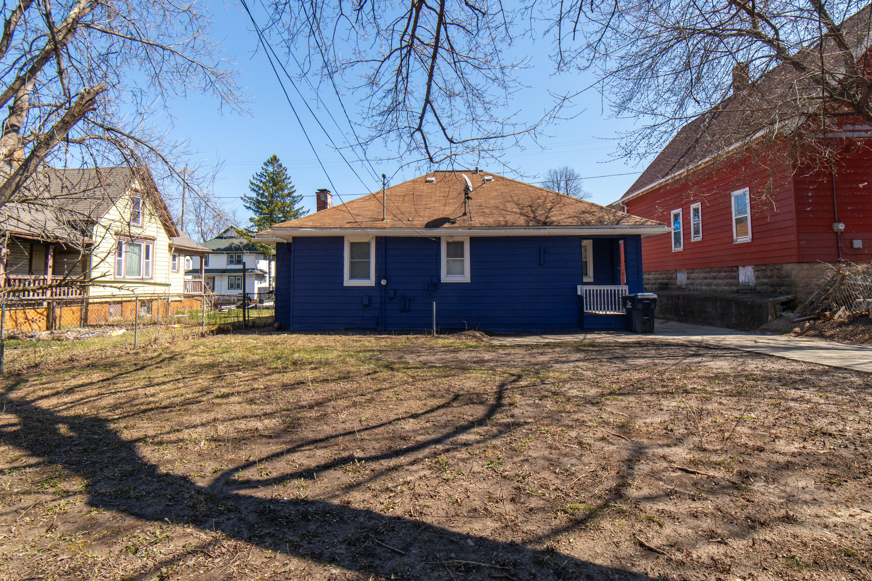 3409 North Vel R. Phillips Avenue Milwaukee, WI 53212 - Photo 22 of 23 Back Yard