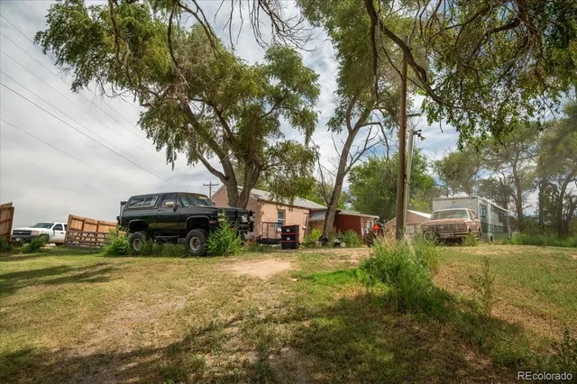 a view of a lake with houses