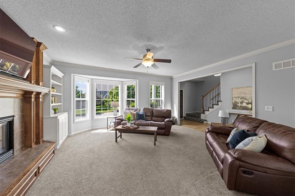 362 South Stonecrest Road Olathe, KS 66061 - Photo 5 of 23