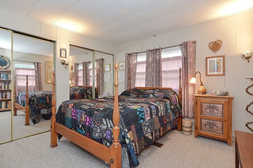 49 Holly Road Taunton, MA 02780 - Photo 33 of 41 Gallery Image 33