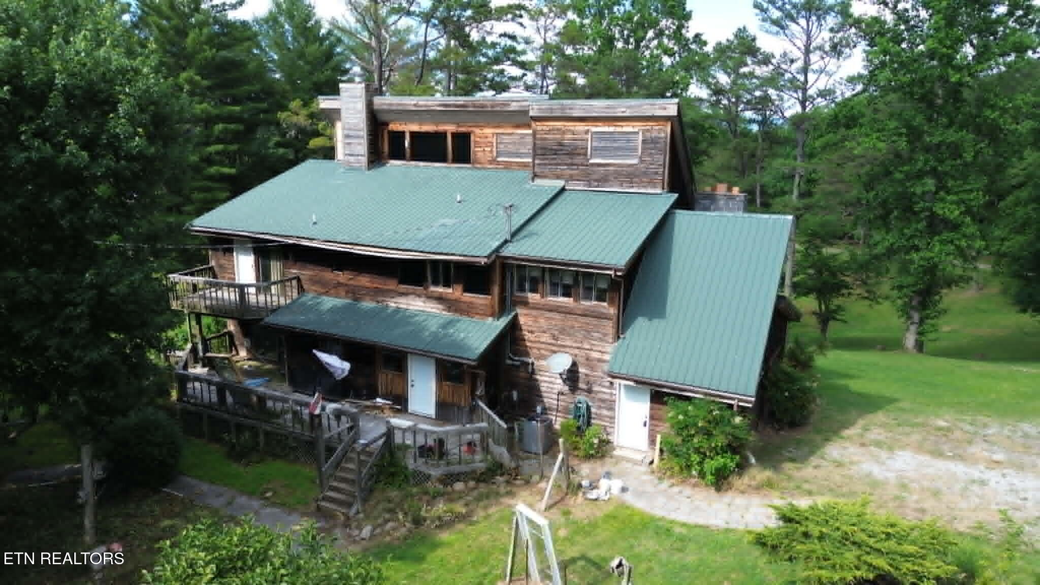 228 Marcella Road Cumberland Gap, TN 37724 - Photo 11 of 34 b3a2351e-f267-40ae-b32e-f77c25d45d1d