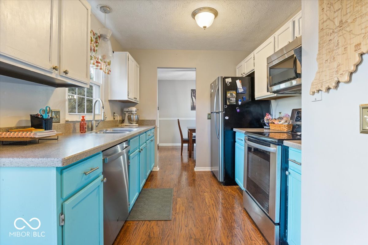 12377 Traverse Place Fishers, IN 46038 - Photo 14 of 42