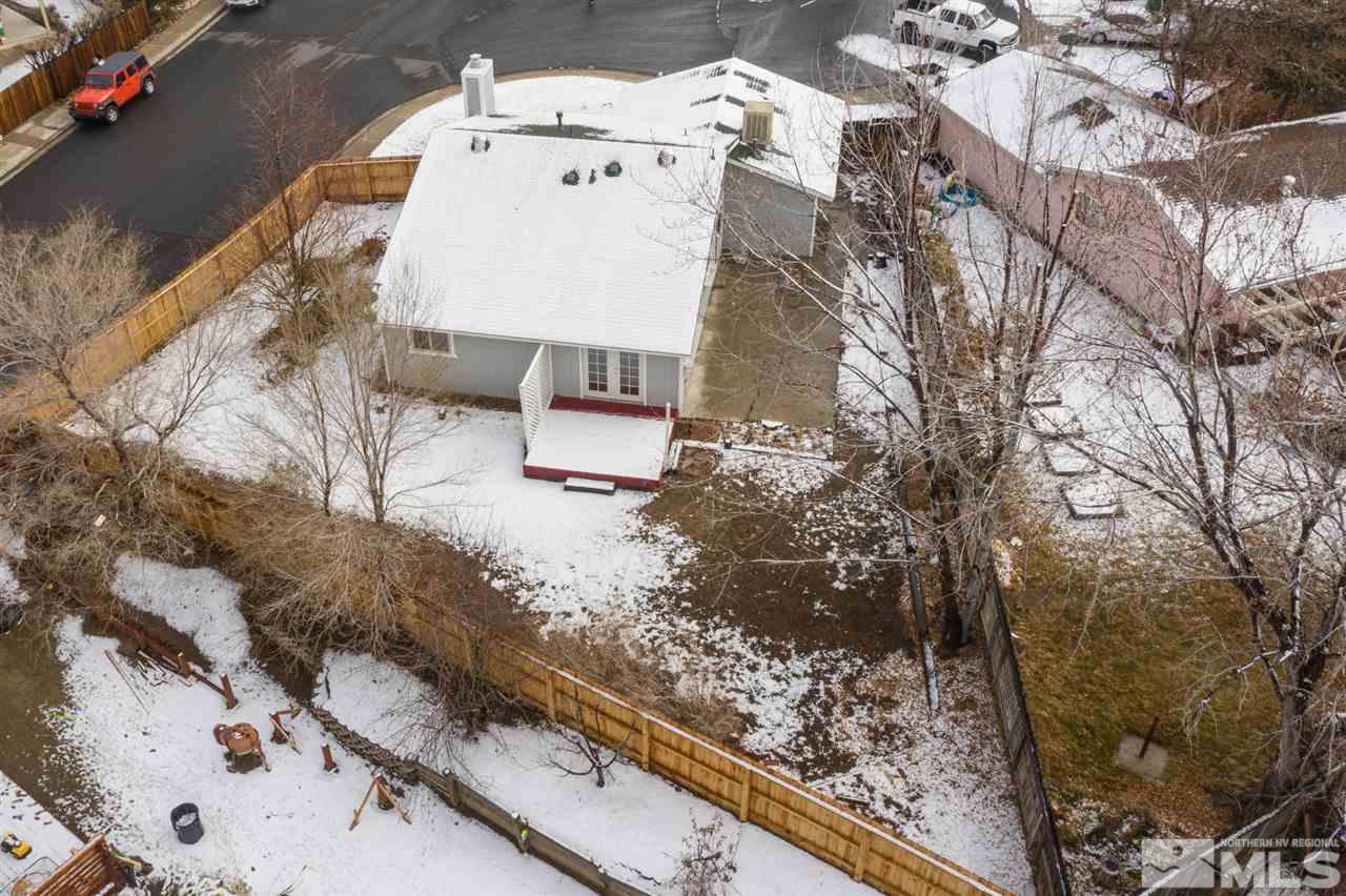12045 Kernite Street Reno, NV 89506 - Photo 4 of 28 Photo 4