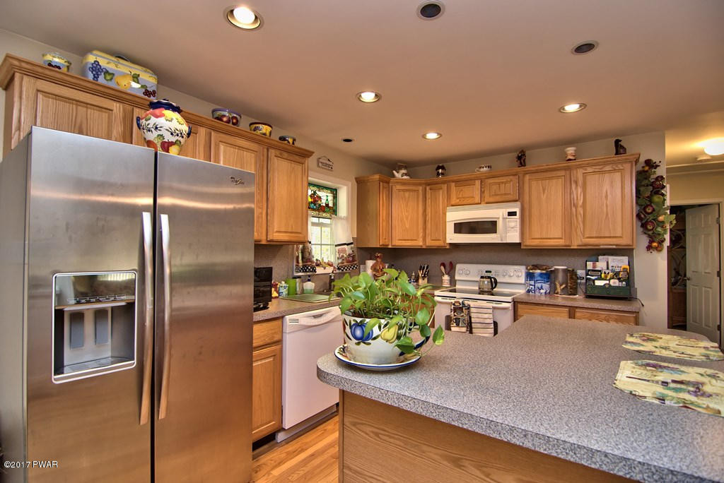 3315 Northgate Road Lake Ariel, PA 18436 - Photo 4 of 73