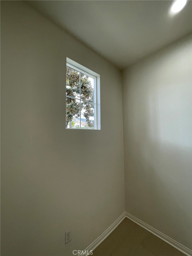 810 The Promenade, Unit C Azusa, CA 91702 - Photo 7 of 38 a small space with a window