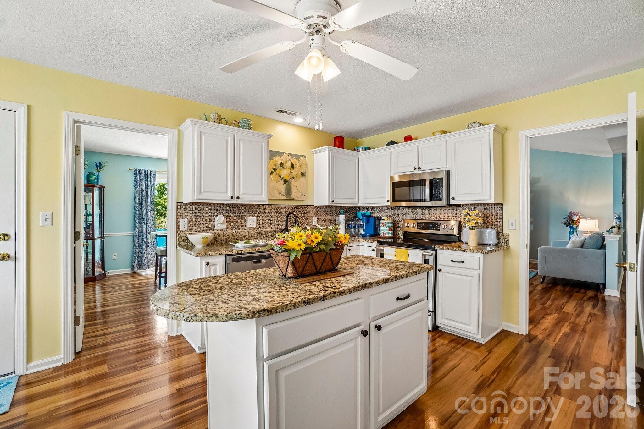 37 Stonehollow Road Fletcher, NC 28732 - Photo 15 of 33