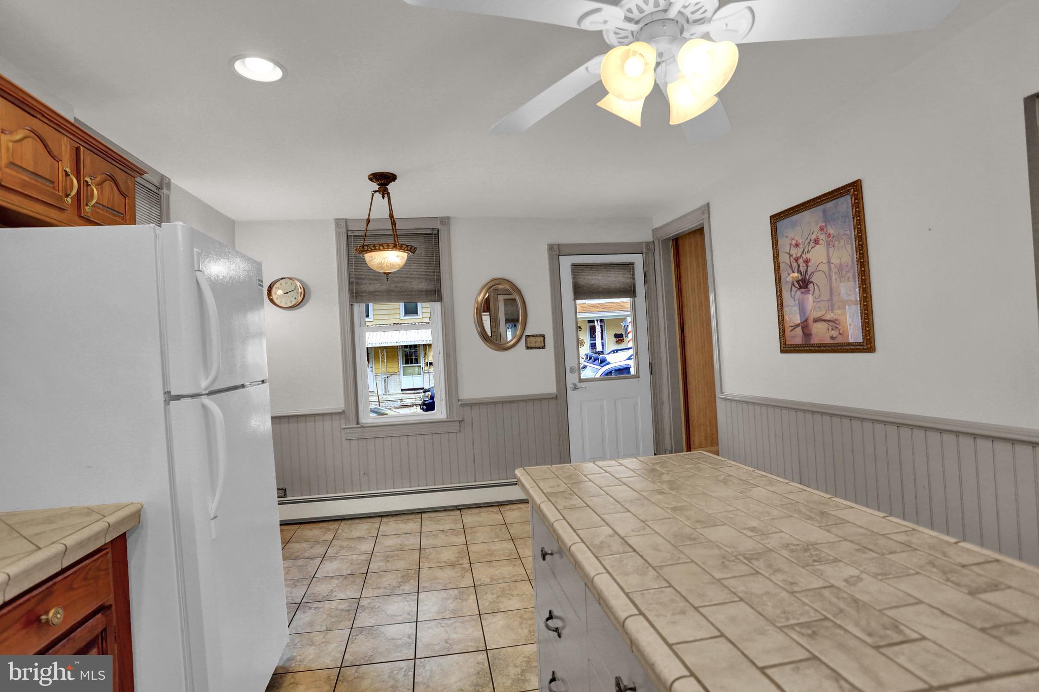 47 South East Street Spring Grove, PA 17362 - Photo 13 of 33 Kitchen