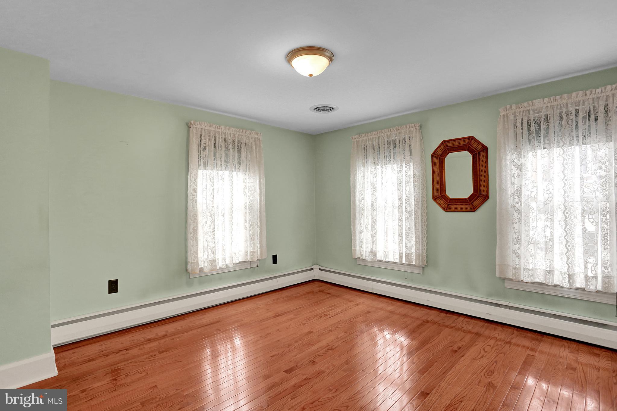 47 South East Street Spring Grove, PA 17362 - Photo 17 of 33 Bedroom 1