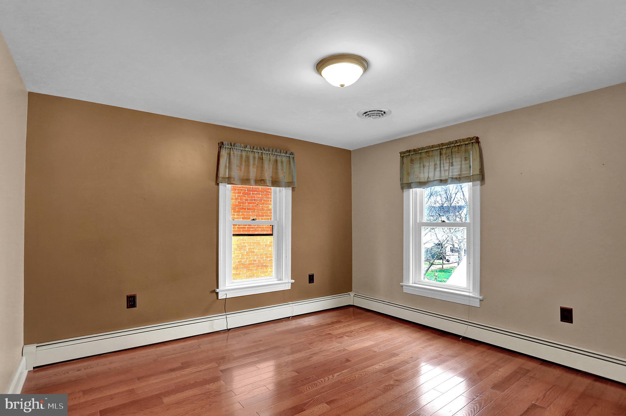 47 South East Street Spring Grove, PA 17362 - Photo 21 of 33 Bedroom 3