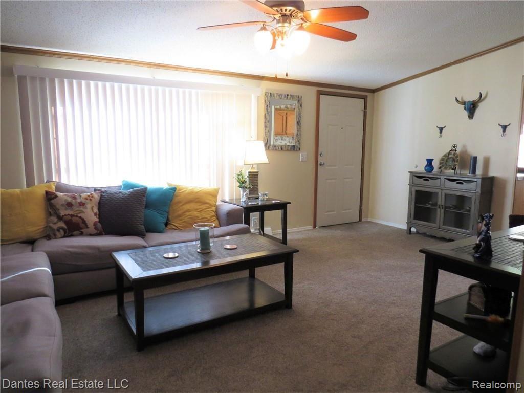 2500 Mann Road, Unit 421 Clarkston, MI 48346 - Photo 13 of 32