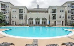 $475,000 | 2055 26th Street South, Unit 5302, Arlington, VA 22206