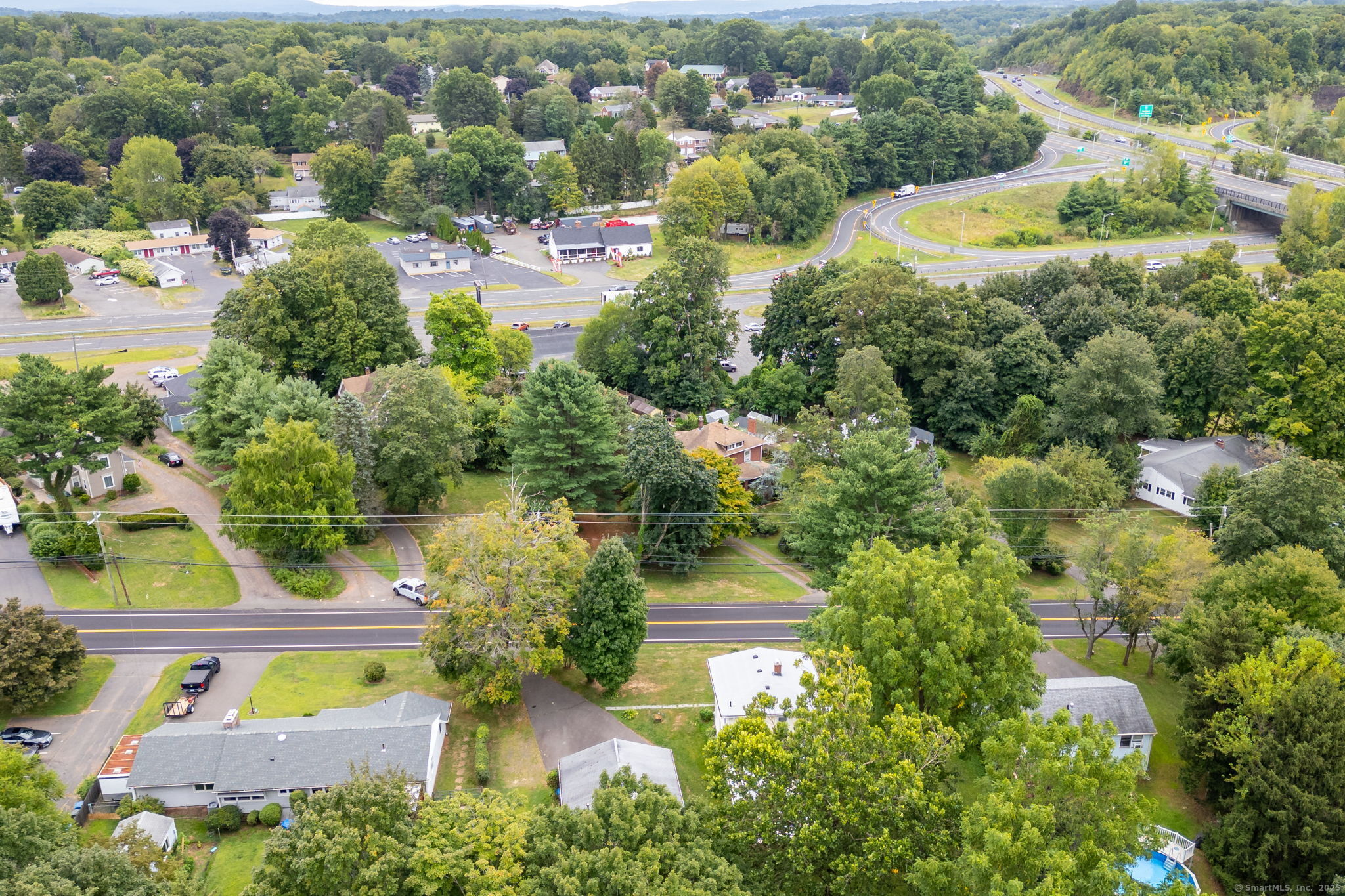 548 Worthington Ridge Berlin, CT 06037 - Photo 40 of 40 an aerial view of residential houses with outdoor space and street view