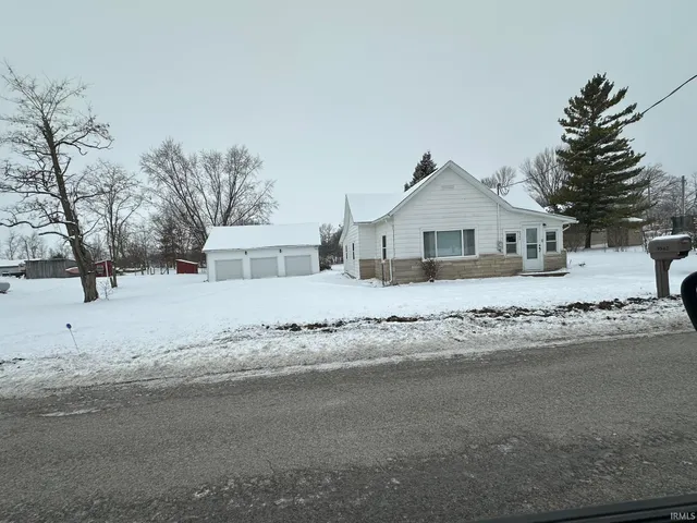 $165,000 | 9542 South 300 East, Amboy, IN 46911