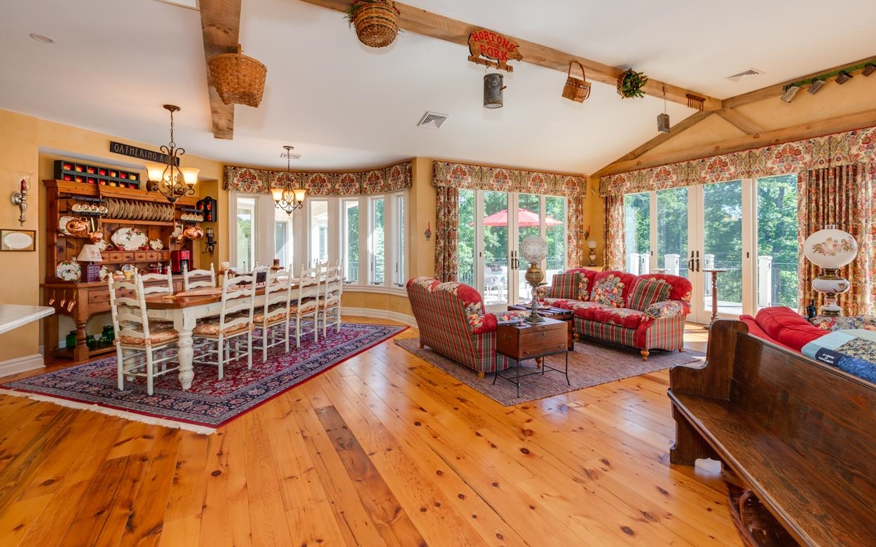 11 Sheffield Street Windham, NH 03087 - Photo 16 of 39