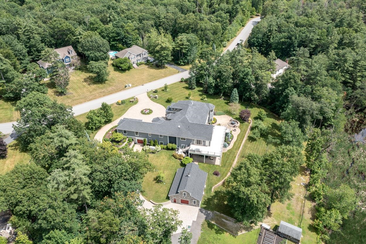 11 Sheffield Street Windham, NH 03087 - Photo 2 of 39