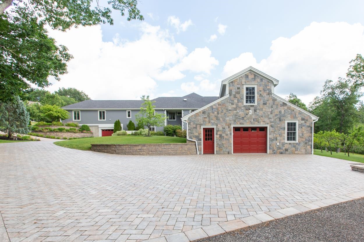 11 Sheffield Street Windham, NH 03087 - Photo 35 of 39