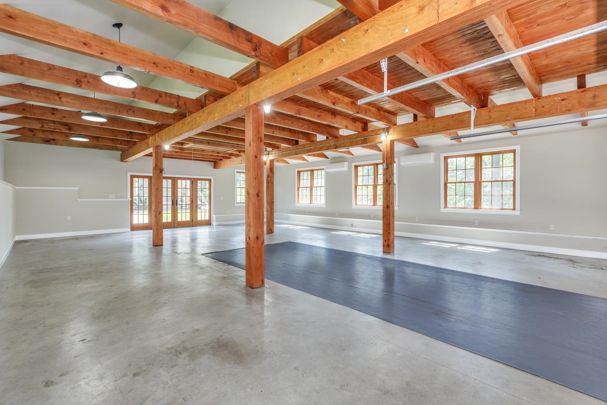 11 Sheffield Street Windham, NH 03087 - Photo 37 of 39