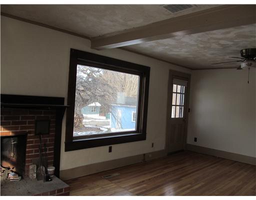 198 Ferry Road Chelsea, ME 04330 - Photo 19 of 25 Living Room.