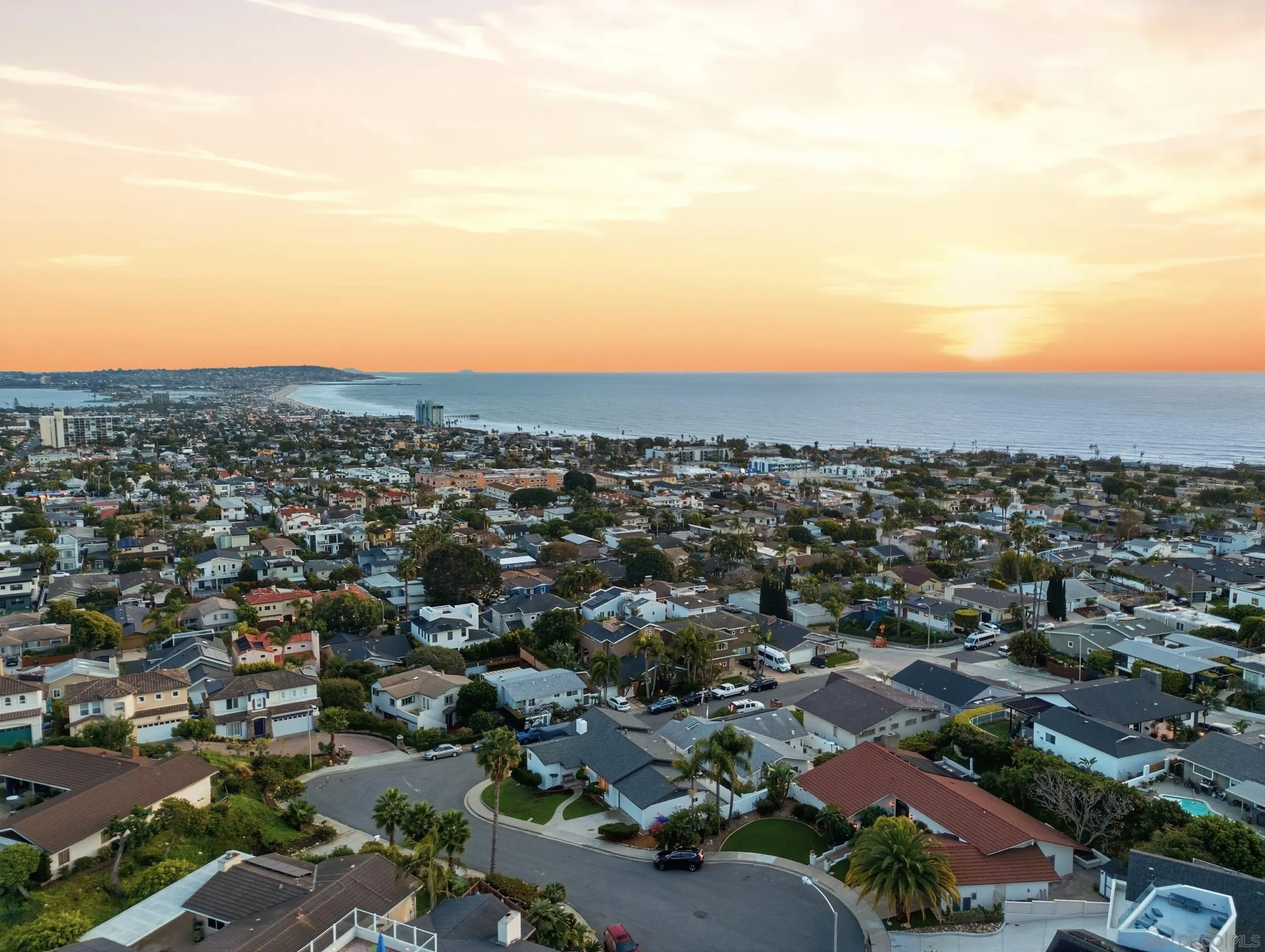 934 Candlelight Place La Jolla, CA 92037 - Photo 39 of 45