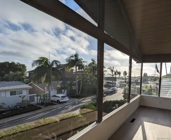 $2,799,000 | 934 Candlelight Place, La Jolla, CA 92037