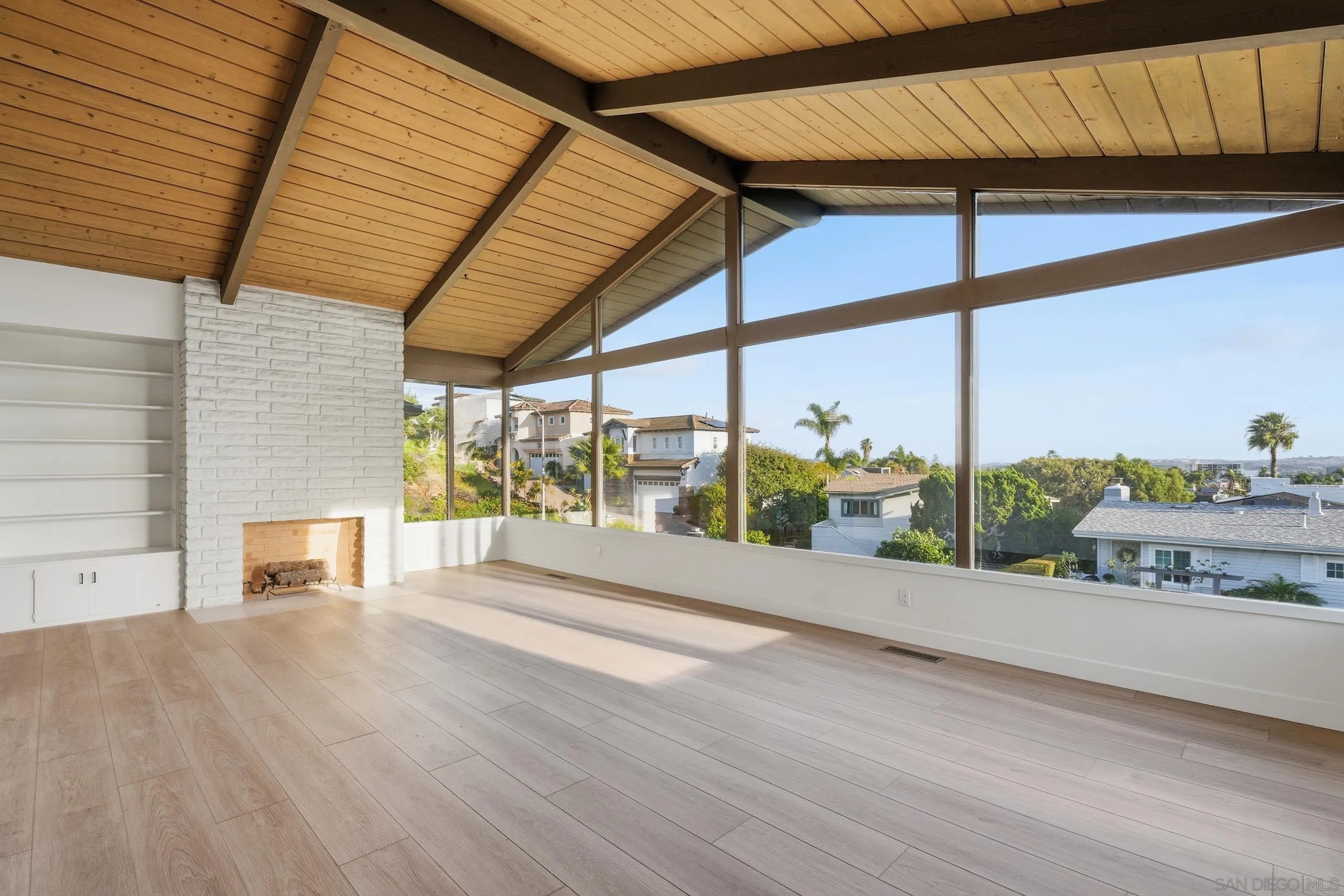 934 Candlelight Place La Jolla, CA 92037 - Photo 9 of 45