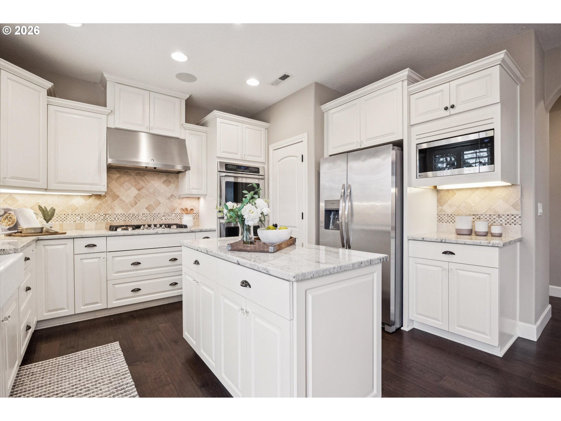 2724 Ridge Lane West Linn, OR 97068 - Photo 11 of 40 Kitchen