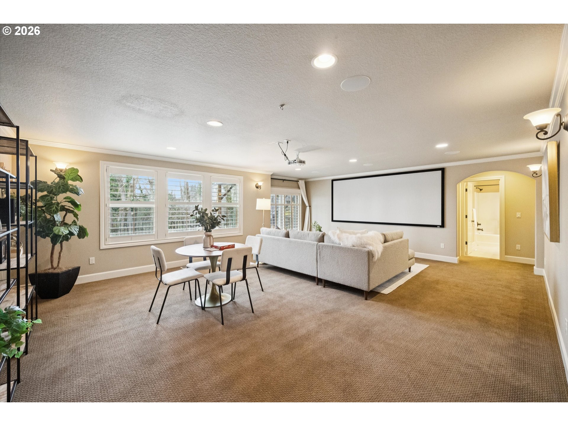 2724 Ridge Lane West Linn, OR 97068 - Photo 28 of 40 Family Room