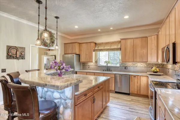 $1,200,000 | 177 Rocky Ridge Road, Cocolalla, ID 83813