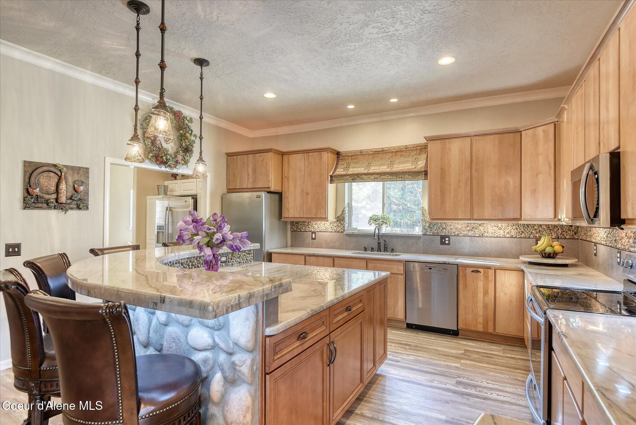 177 Rocky Ridge Road Cocolalla, ID 83813 - Photo 13 of 50 048-94443298