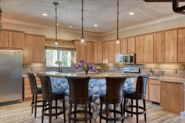 $1,200,000 | 177 Rocky Ridge Road, Cocolalla, ID 83813