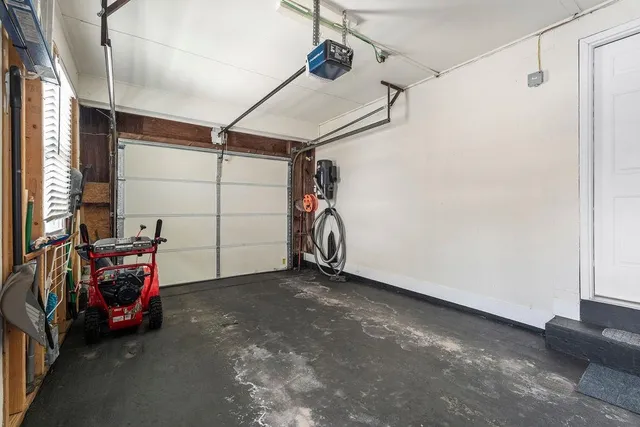 $450,000 | 15 Kelwyn Drive, Somersworth, NH 03878