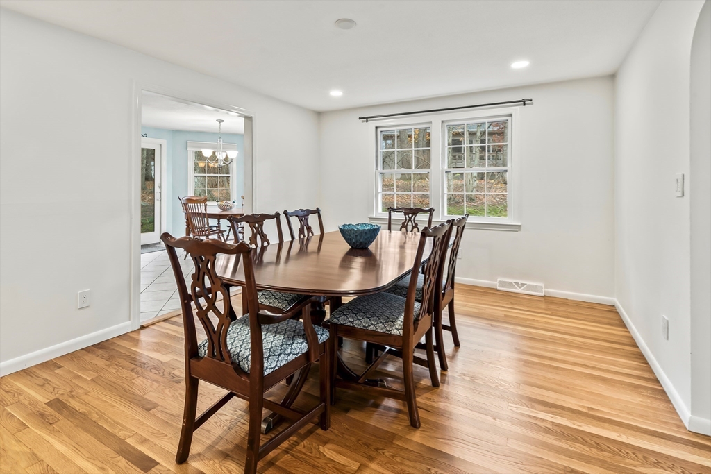 10 Foothill Road Framingham, MA 01702 - Photo 13 of 32 Gallery Image 13