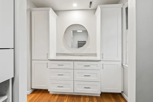 $950,000 | 10 Foothill Road, Framingham, MA 01702