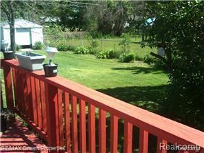 61724 Rambling Way South Lyon, MI 48178 - Photo 27 of 29 Ramblingway Yard.jpg