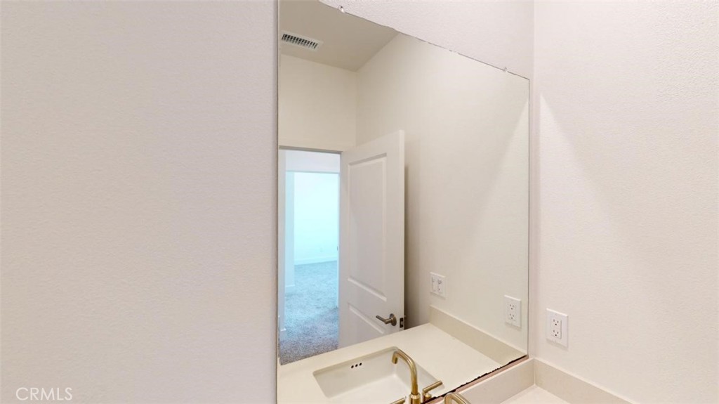 1689 Intrepid Lane San Pedro, CA 90732 - Photo 28 of 51 a view of an empty room