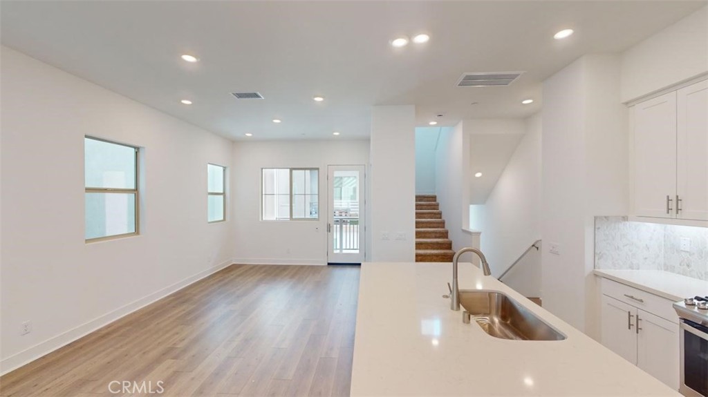 1689 Intrepid Lane San Pedro, CA 90732 - Photo 8 of 51 a view of entryway and kitchen