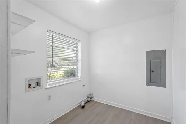 $1,875 | 805 North Shore Drive, Garland, TX 75040