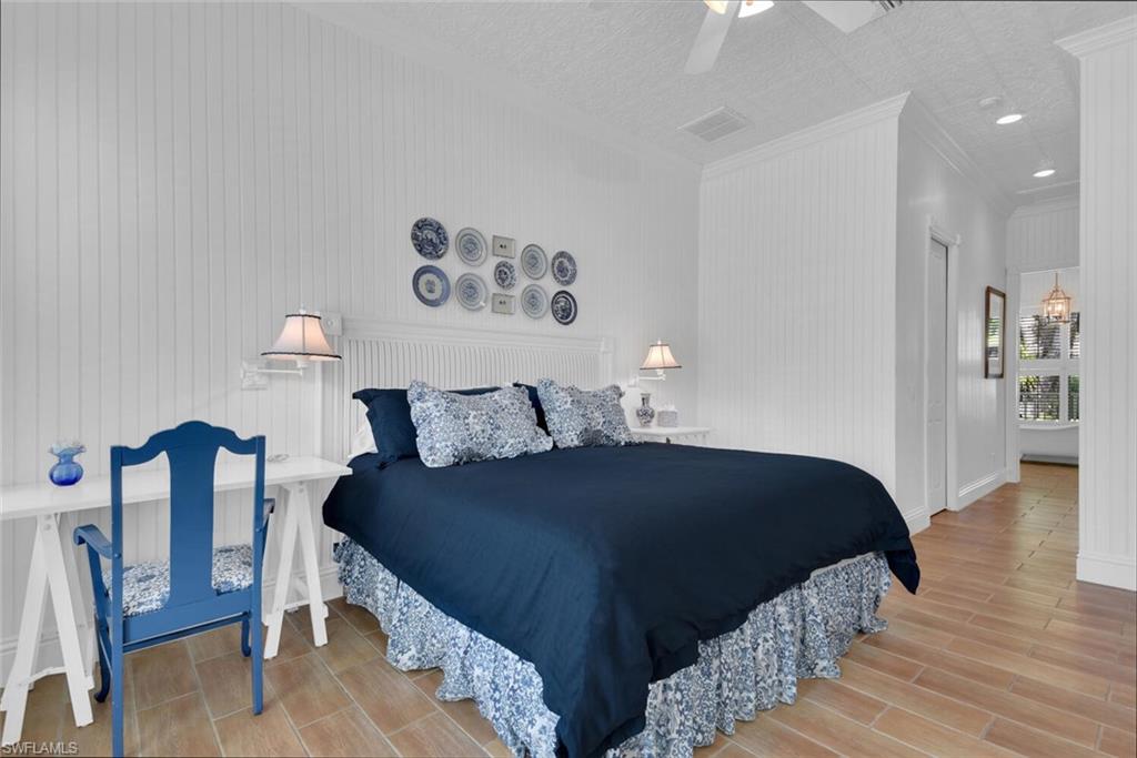 362 2nd Avenue North Naples, FL 34102 - Photo 21 of 38