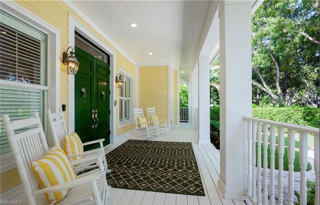 362 2nd Avenue North Naples, FL 34102 - Photo 3 of 38